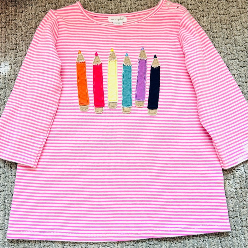 Mud Pie top